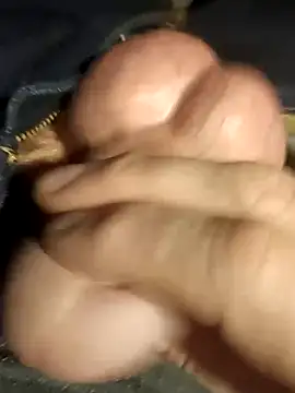 massive cum online show from April 1, 2026, 2:12 am