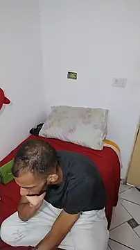 Snapshot of UncutToyBoy23cm chatting on March 16, 2025, 7:06 pm UncutToyBoy23cm online show from March 16, 2025, 7:06 pm