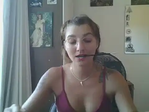 SweetyBabyDemon online show from March 4, 2025, 5:24 pm