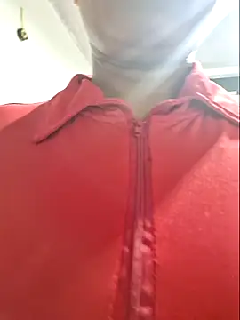 gatadeojosclaros online show from April 13, 2026, 2:06 am