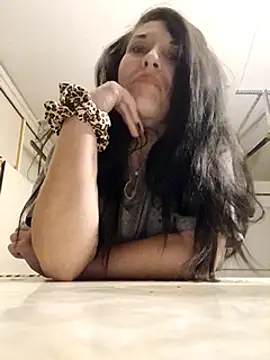 Snapshot of gorgeous11 chatting on February 19, 2025, 10:45 am gorgeous11 online show from February 19, 2025, 10:45 am