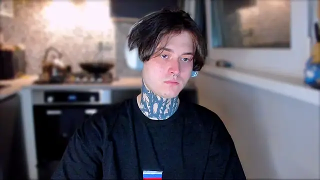 Snapshot of _torfin_ chatting on May 25, 2026, 9:54 pm torfin online show from May 25, 2026, 9:54 pm