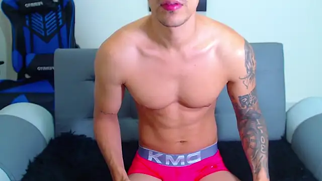 Tristan-bm online show from February 2, 2025, 2:45 pm