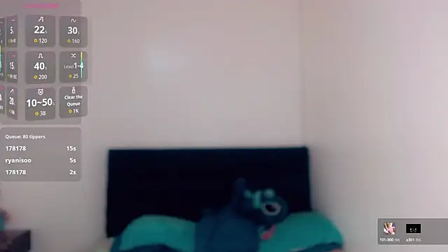 Snapshot of _Riannagarcia_ chatting on September 13, 2025, 3:28 am Riannagarcia online show from September 13, 2025, 3:28 am