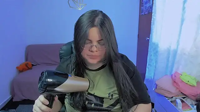 Aria Fullbuster online show from February 13, 2026, 2:46 pm