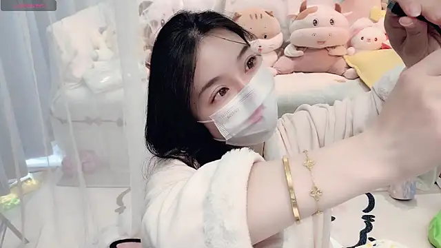 AKiKi711 online show from March 21, 2026, 5:01 am