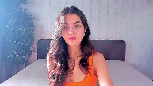 Milana Crystal  online show from February 3, 2025, 11:20 am