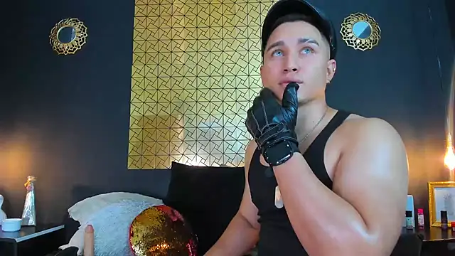 francesco evan online show from December 30, 2024, 8:47 pm