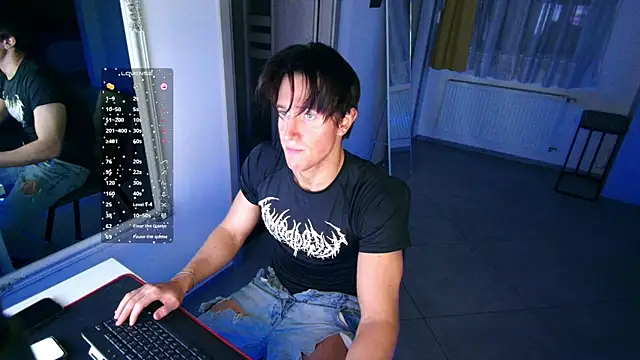 Snapshot of ChristianLevine_ chatting on April 24, 2026, 2:58 am ChristianLevine online show from April 24, 2026, 2:58 am