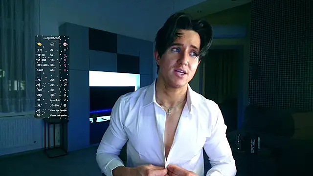 Snapshot of ChristianLevine_ chatting on April 28, 2026, 9:20 pm ChristianLevine online show from April 28, 2026, 9:20 pm