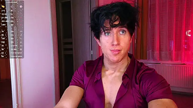 Snapshot of ChristianLevine_ chatting on May 22, 2026, 4:30 am ChristianLevine online show from May 22, 2026, 4:30 am
