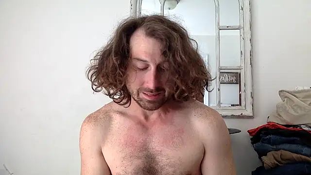 Snapshot of sirchubster chatting on June 17, 2026, 9:16 pm sirchubster online show from June 17, 2026, 9:16 pm