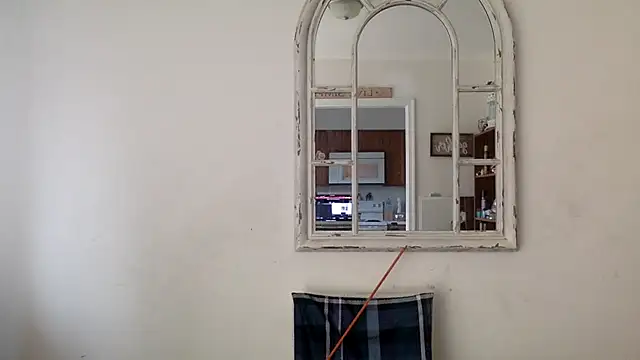 Snapshot of sirchubster chatting on July 7, 2026, 5:28 pm sirchubster online show from July 7, 2026, 5:28 pm