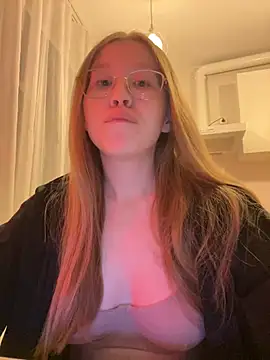 Snapshot of Eva_Weyne chatting on January 26, 2025, 2:41 pm Eva Weyne online show from January 26, 2025, 2:41 pm