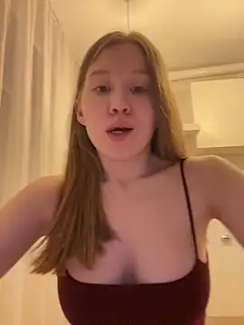 Eva Weyne online show from March 10, 2026, 9:09 pm