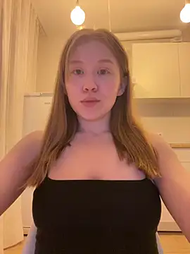 Eva Weyne online show from April 10, 2026, 9:08 pm