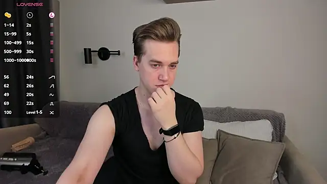 AustinButler online show from December 28, 2024, 8:04 pm