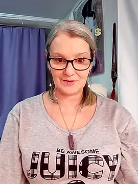 irinamaux online show from January 18, 2026, 10:41 am