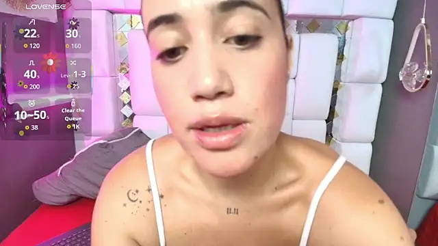 emily madrid online show from November 3, 2025, 6:14 am