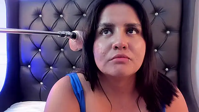 sweett katty  online show from February 14, 2025, 11:42 pm