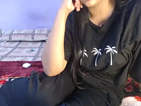 Freya nia online show from December 10, 2024, 3:12 pm