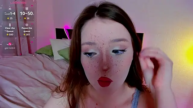 Snapshot of lexxxxxxi chatting on September 17, 2025, 7:04 pm lexxxxxxi online show from September 17, 2025, 7:04 pm