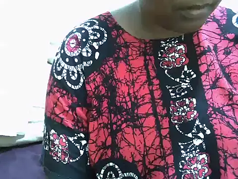 Giannah01 online show from September 24, 2025, 8:12 pm