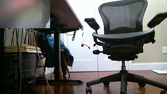 redthongthong online show from January 15, 2025, 2:24 pm