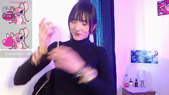 Snapshot of Sakura_and_yuki chatting on January 20, 2025, 1:21 pm Sakura and yuki online show from January 20, 2025, 1:21 pm