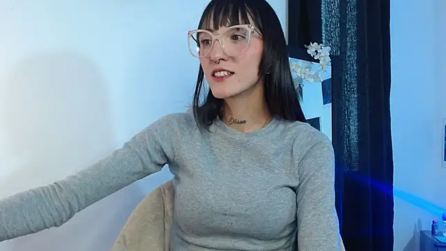 Snapshot of Sakura_and_yuki chatting on February 26, 2025, 8:22 pm Sakura and yuki online show from February 26, 2025, 8:22 pm