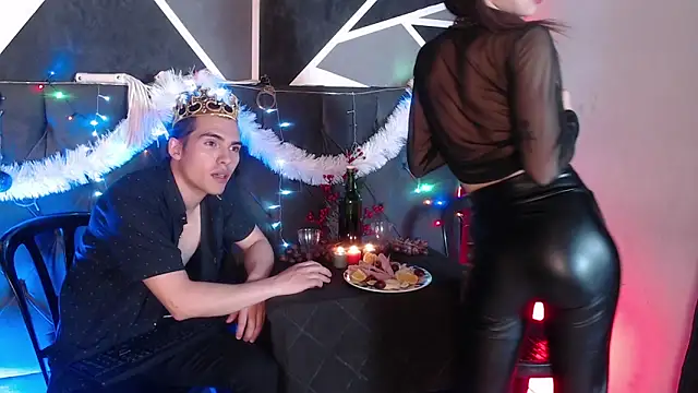  Tattoo Couple online show from December 24, 2024, 12:55 am