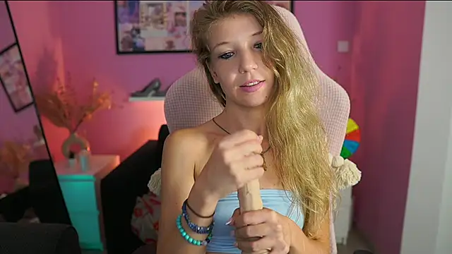 Snapshot of missicute chatting on September 13, 2025, 7:02 pm missicute online show from September 13, 2025, 7:02 pm