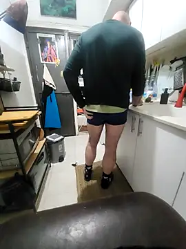 CTPuIITu3 online show from March 5, 2025, 7:17 pm