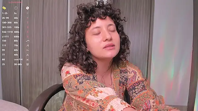 orchide  online show from March 18, 2025, 4:37 am