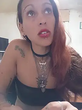 Snapshot of Zorrita_Fox chatting on April 19, 2026, 12:11 am Zorrita Fox online show from April 19, 2026, 12:11 am