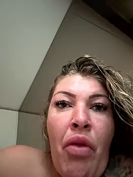 Snapshot of GabyHofstede chatting on January 11, 2026, 6:18 am GabyHofstede online show from January 11, 2026, 6:18 am