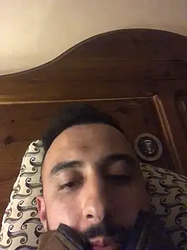 Snapshot of ClatteryPrexy chatting on December 31, 2024, 8:02 pm ClatteryPrexy online show from December 31, 2024, 8:02 pm