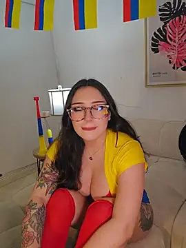 Snapshot of freya_bella_ chatting on July 4, 2026, 5:24 am freya bella online show from July 4, 2026, 5:24 am