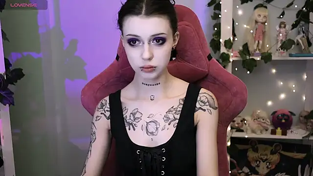 Snapshot of prettybones chatting on January 15, 2026, 7:50 pm prettybones online show from January 15, 2026, 7:50 pm