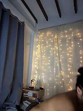 Snapshot of Juanelopez1 chatting on December 22, 2024, 7:33 am Juanelopez1 online show from December 22, 2024, 7:33 am