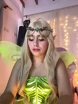 Snapshot of Juanelopez1 chatting on November 1, 2025, 4:14 am Juanelopez1 online show from November 1, 2025, 4:14 am