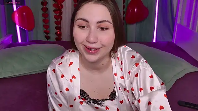 Snapshot of WinryRoss chatting on February 12, 2026, 5:46 am WinryRoss online show from February 12, 2026, 5:46 am