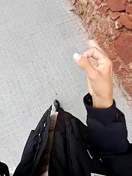 Snapshot of SexyErola27 chatting on December 2, 2024, 10:50 am SexyErola27 online show from December 2, 2024, 10:50 am