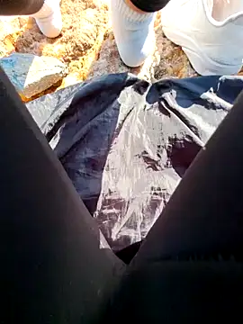 Snapshot of SexyErola27 chatting on December 14, 2024, 11:50 am SexyErola27 online show from December 14, 2024, 11:50 am