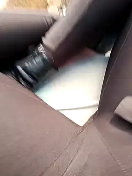 Snapshot of SexyErola27 chatting on December 22, 2024, 11:11 am SexyErola27 online show from December 22, 2024, 11:11 am