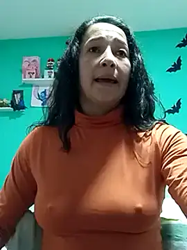 emilypoppy3 online show from January 7, 2025, 3:44 pm