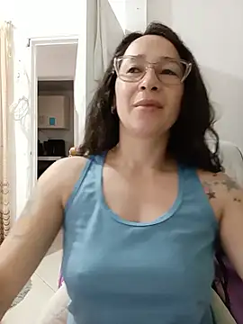 Snapshot of emilypoppy3 chatting on July 21, 2026, 7:27 pm emilypoppy3 online show from July 21, 2026, 7:27 pm