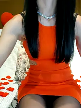 Melody87 online show from February 13, 2026, 9:33 pm