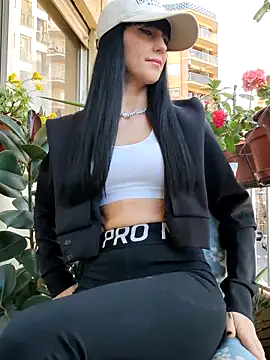 Melody87 online show from February 16, 2026, 3:19 pm