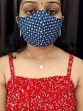 Angleannie online show from April 14, 2026, 6:36 pm